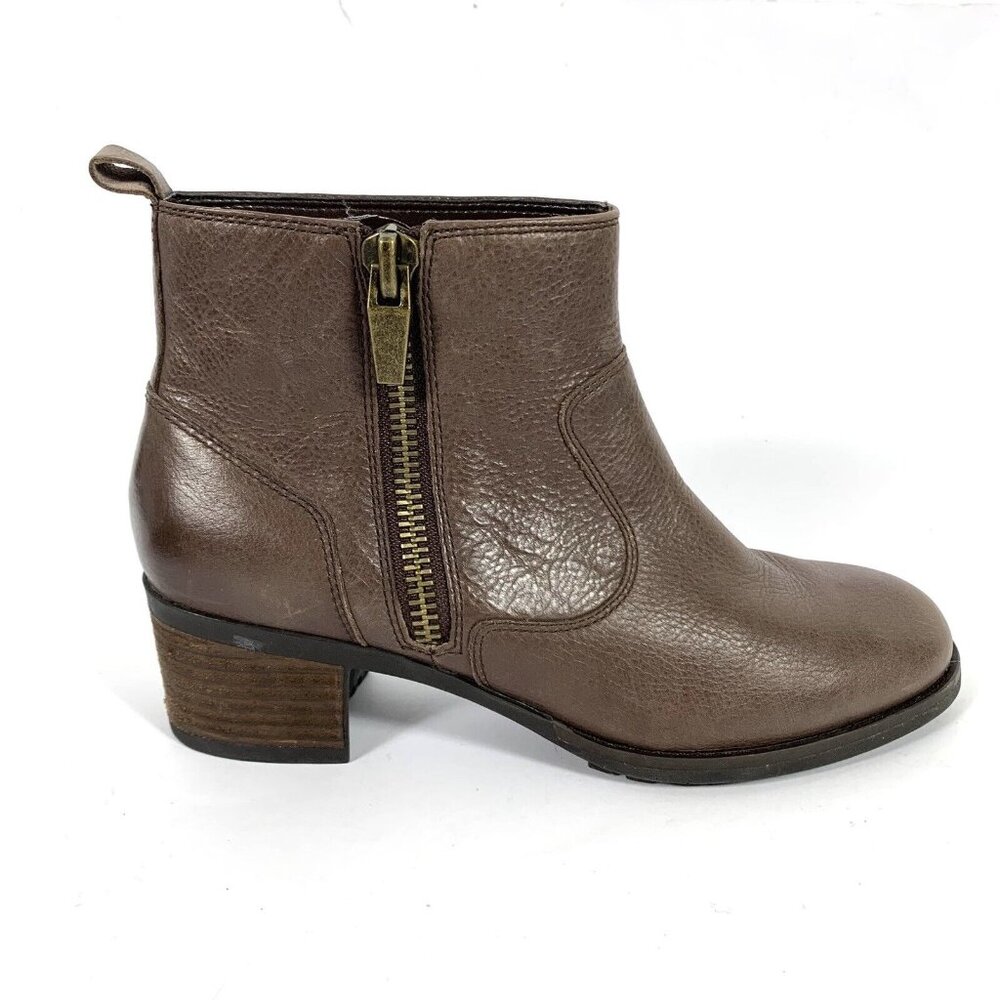Tara M Size 8 Boots Grace Brown Leather Booties 2 Inch Heel Womens Shoes